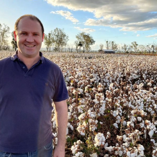 University of Queensland soil scientist Dr Tim McLaren